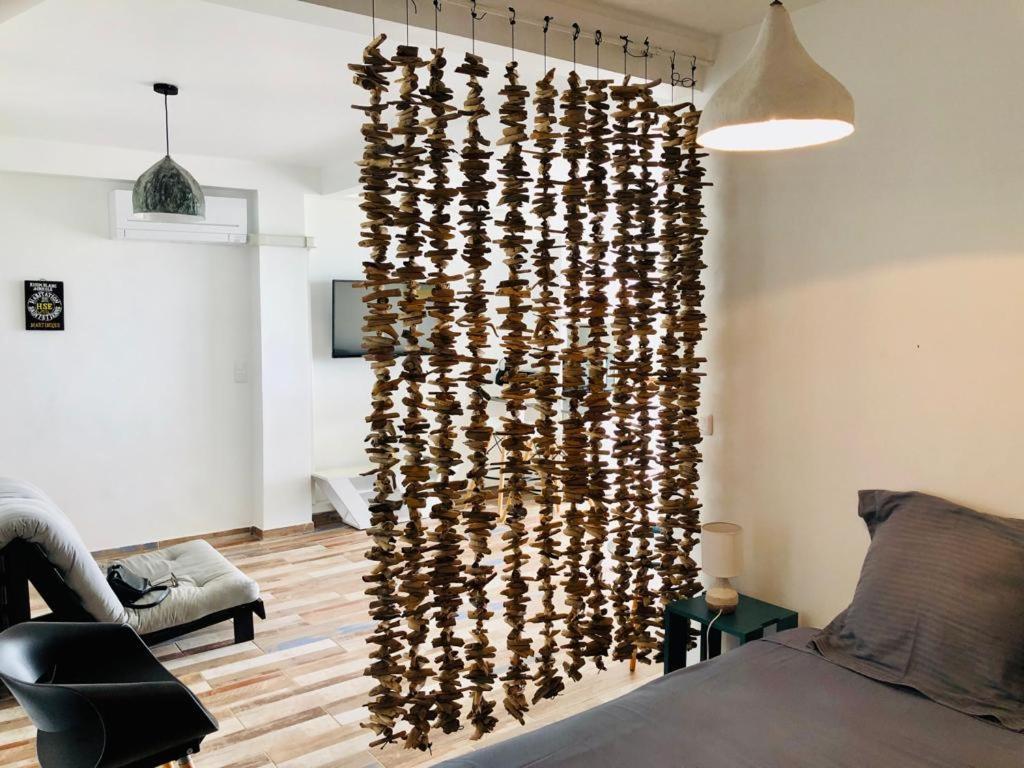 Eden Apartment *