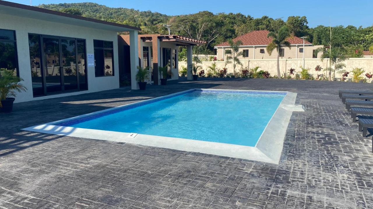 The Roseville Villa *