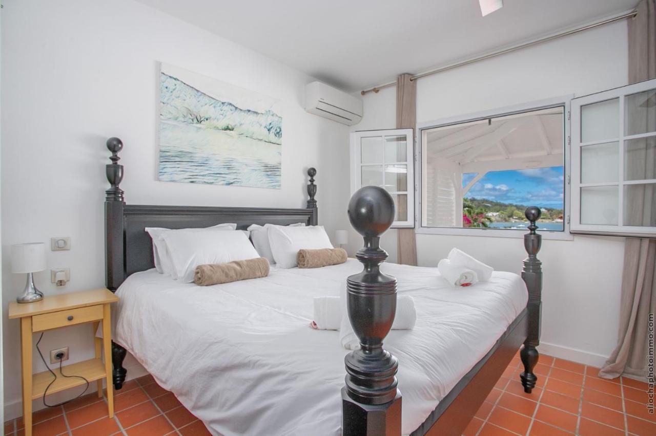 Manzelle - Luxury On The Villa *