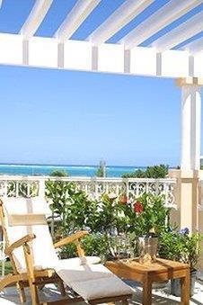 Pensão At Grace Bay