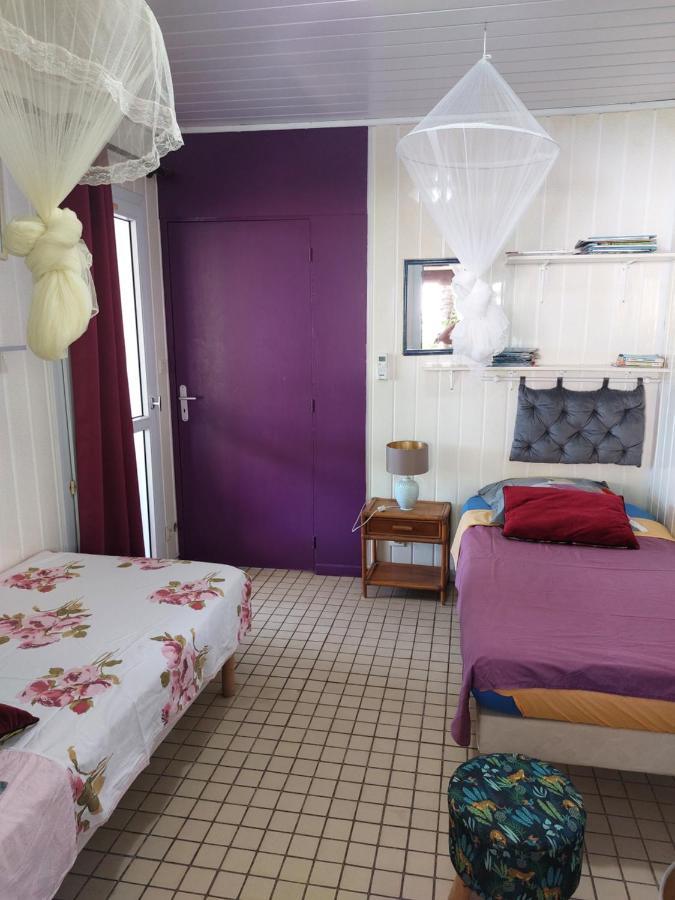 Les Du Domaine De Petite-anse Holiday home *