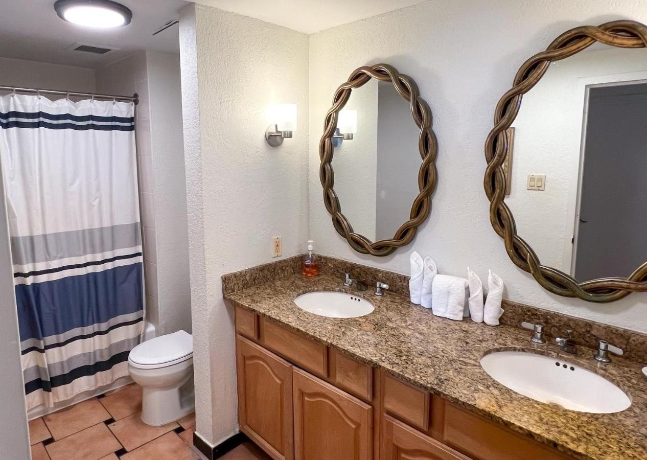 Apartamento Two-bedroom Oceanfront At Rio Mar *