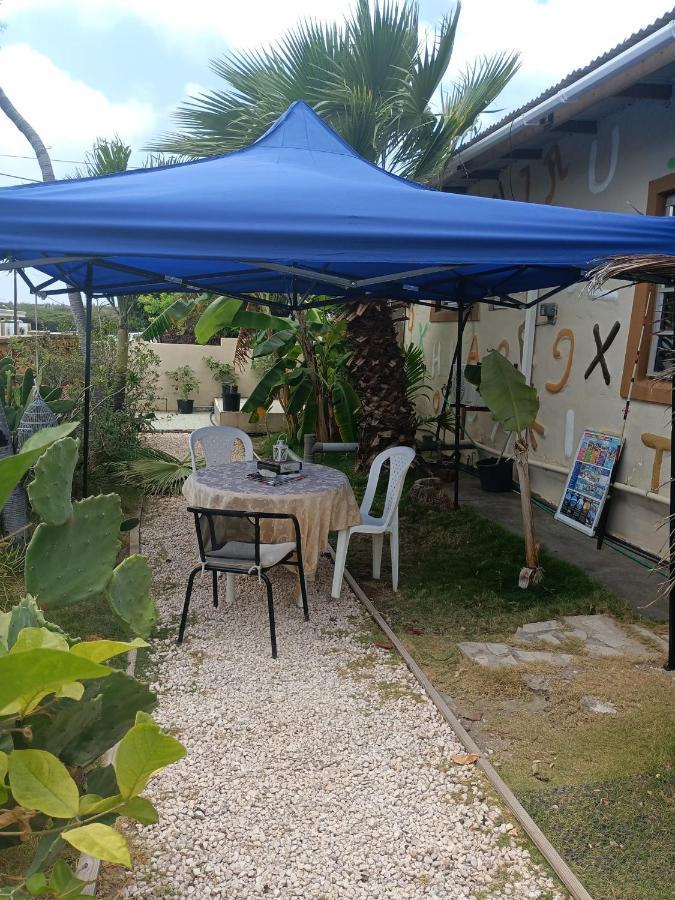 Aruba Backpackers Apartment