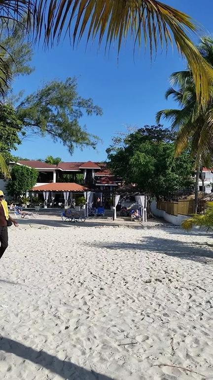 Garden * Boca Chica