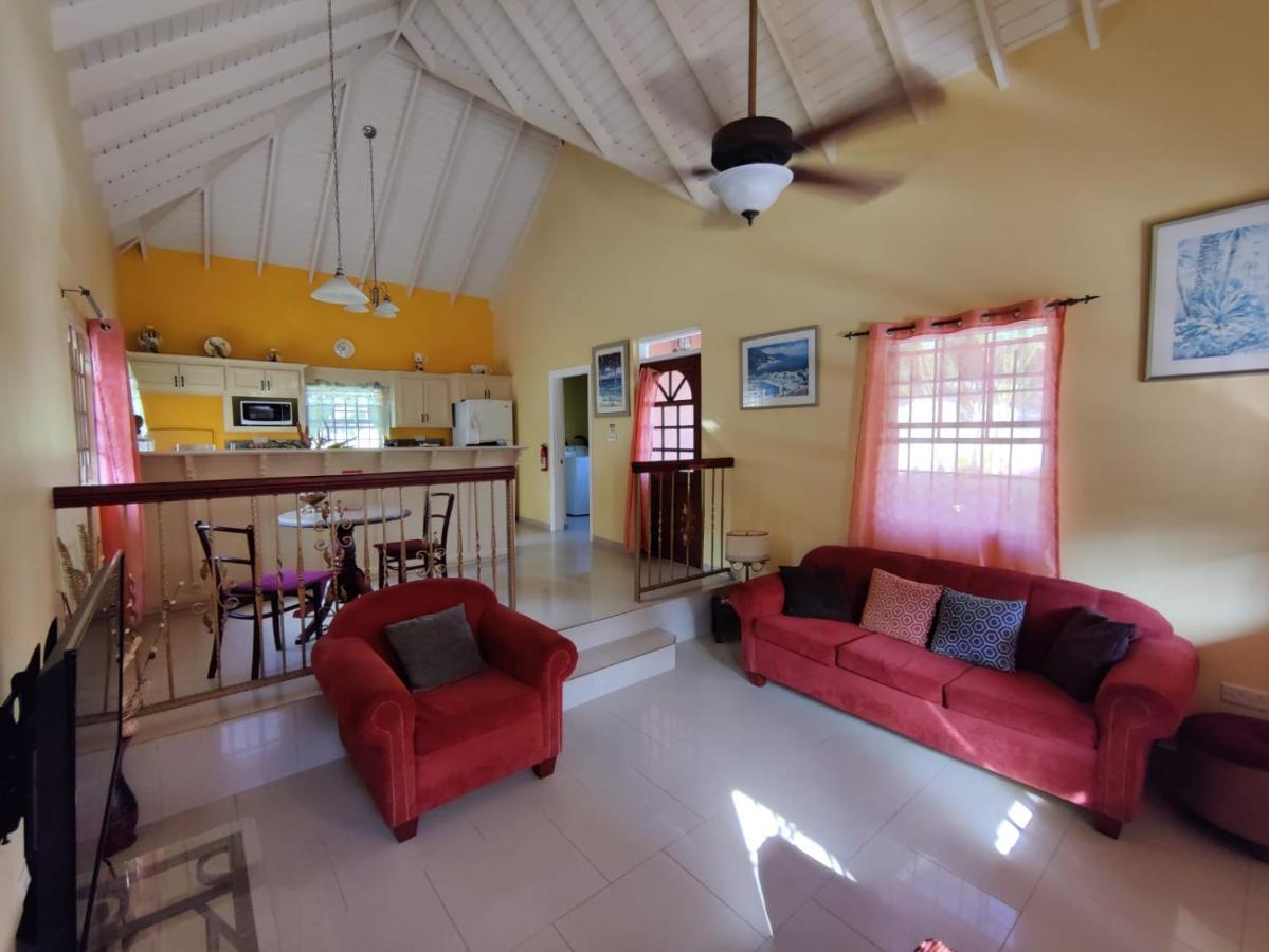 Bencastle Villa *