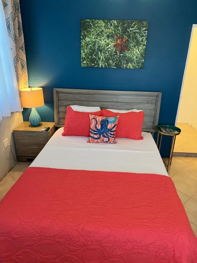 The Vieques Guest house 3*