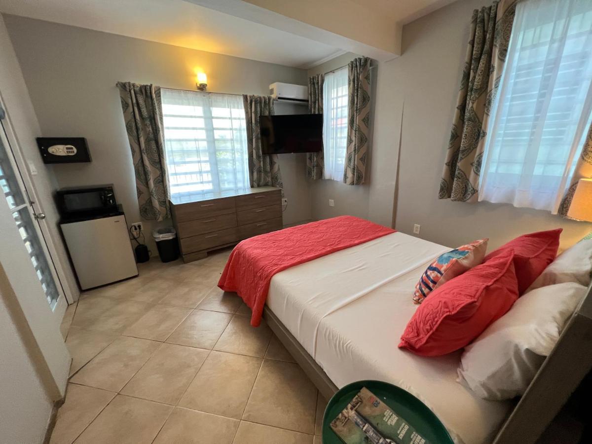 The Vieques Guest house 3*