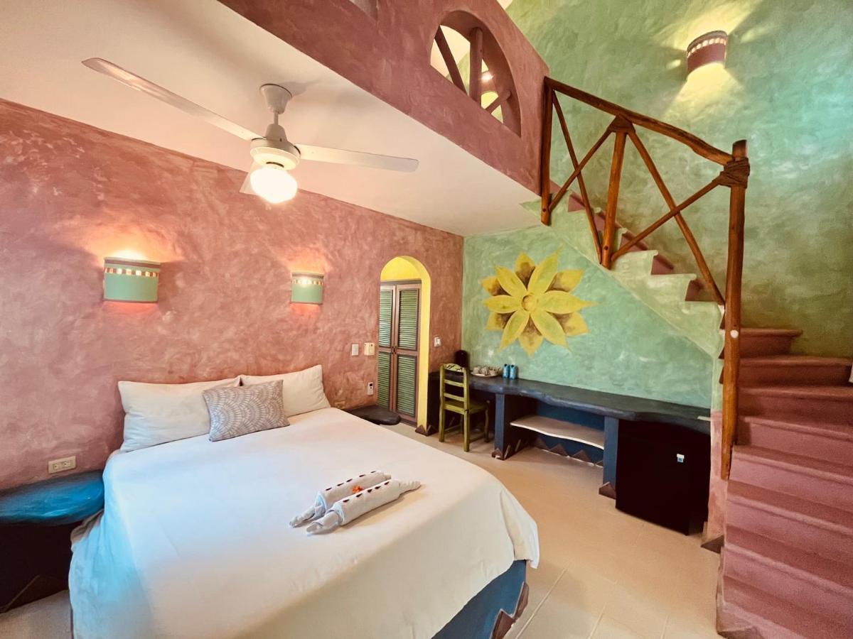 La Tortuga Hotel