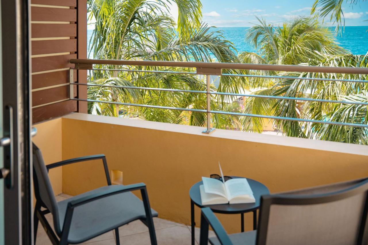 Resort Curacao Avila Beach