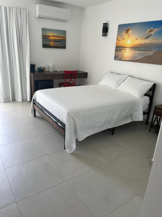 Red Flamboyan And Restaurant Guest house Rincon