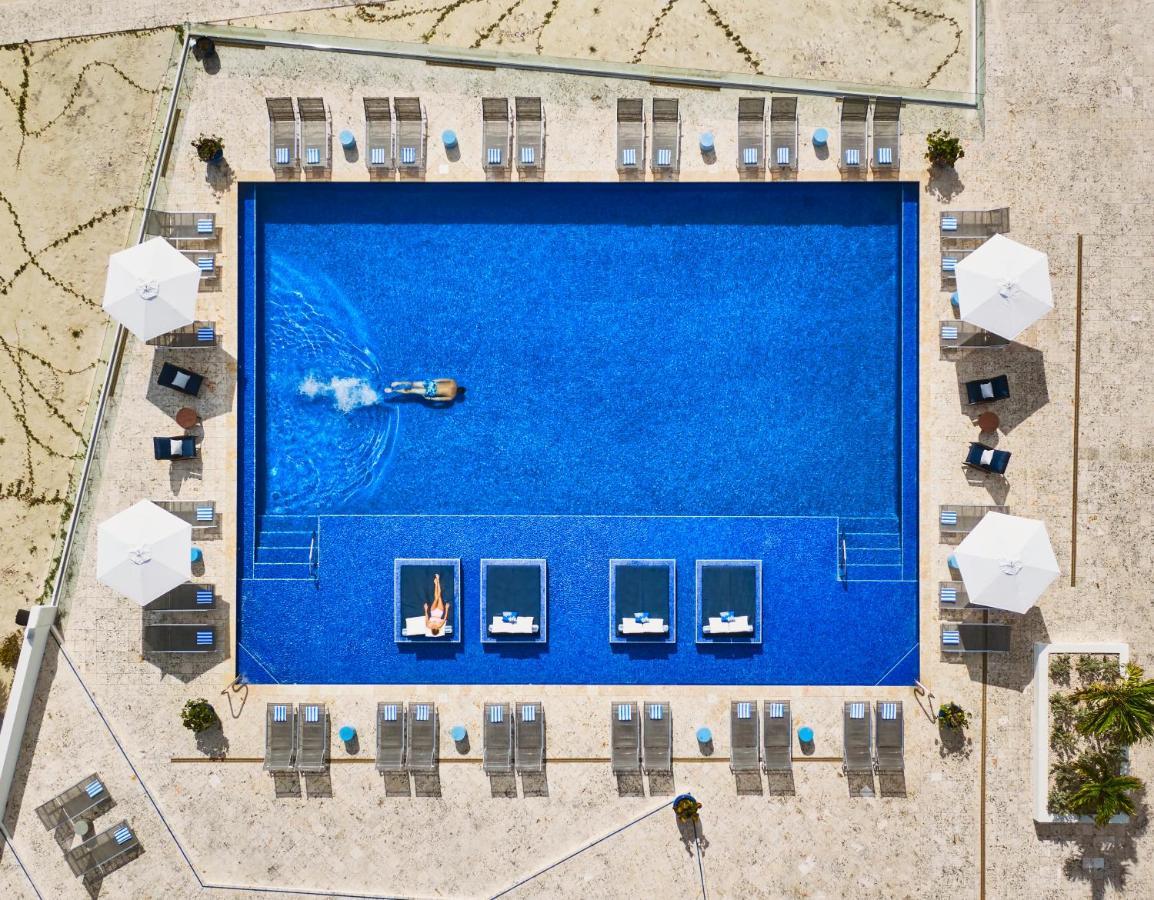 Grand Isle & Residences 5*