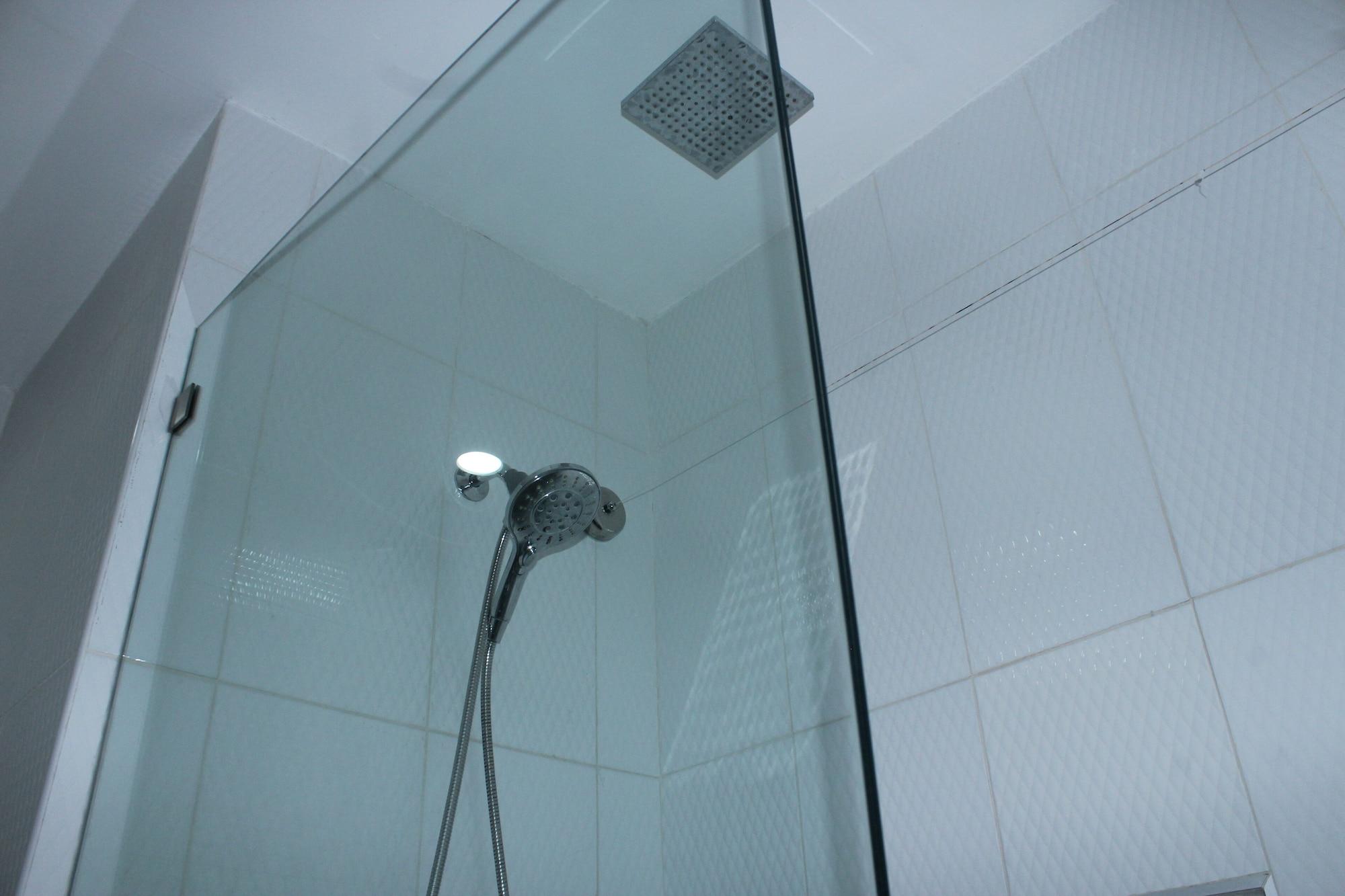 Altamont Court Hotel 3*