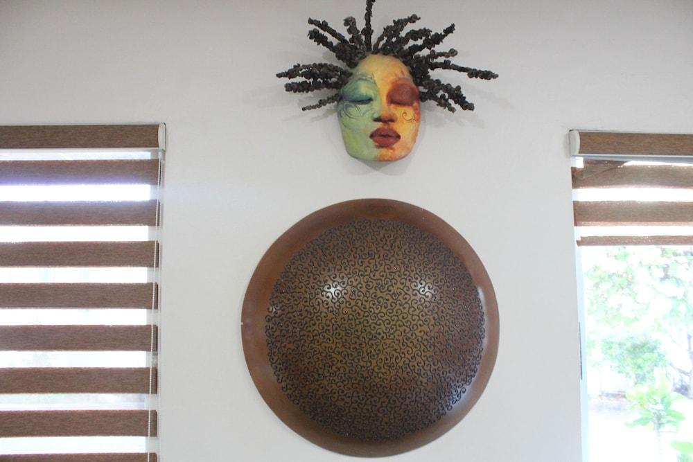 Hotel Altamont Court Kingston