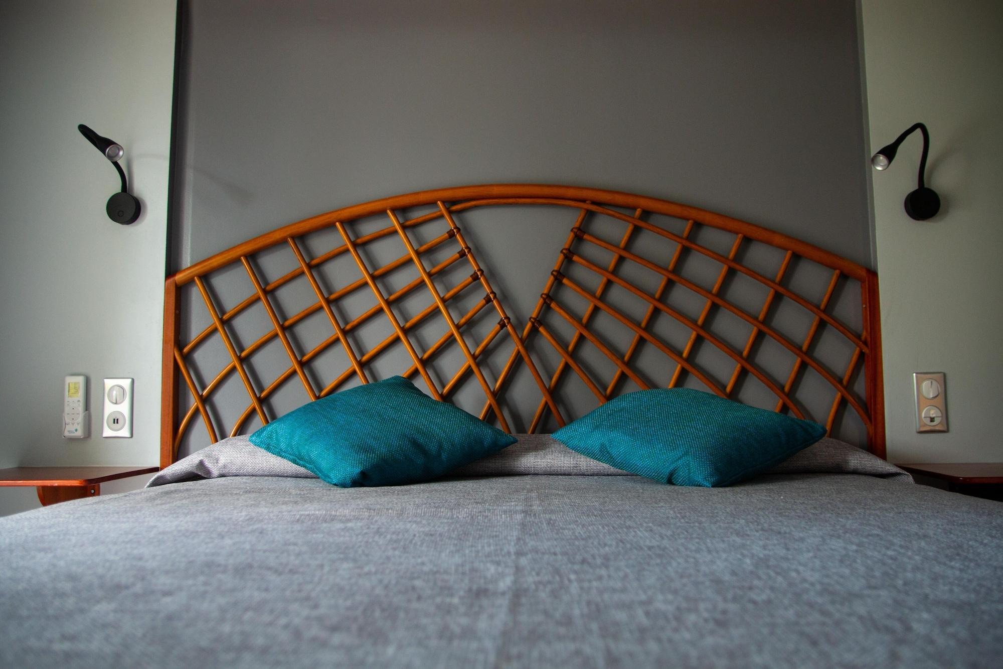 - Habitation Grande Anse