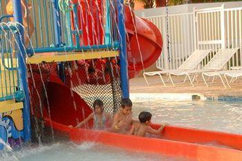Aquarius At Hotel