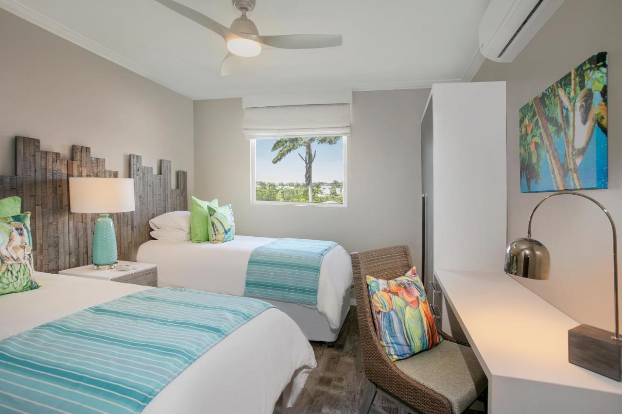 Sea Breeze House By Ocean 4*
