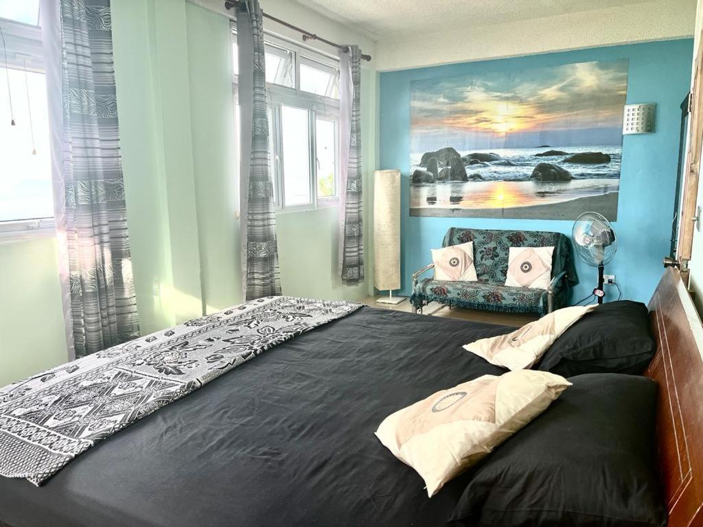 Apartment Stunning Castle Comfort