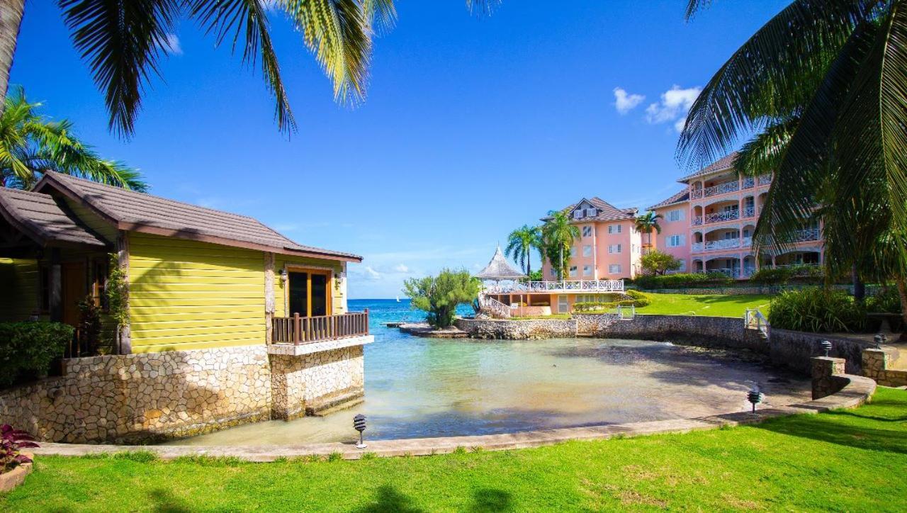 Aparthotel Crystal Cove Oceanfront/ 2 Bedroom Ocho Rios