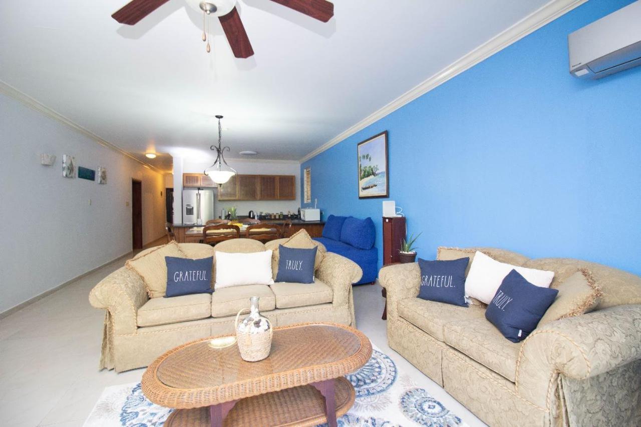 Crystal Cove Oceanfront/ 2 Bedroom Aparthotel