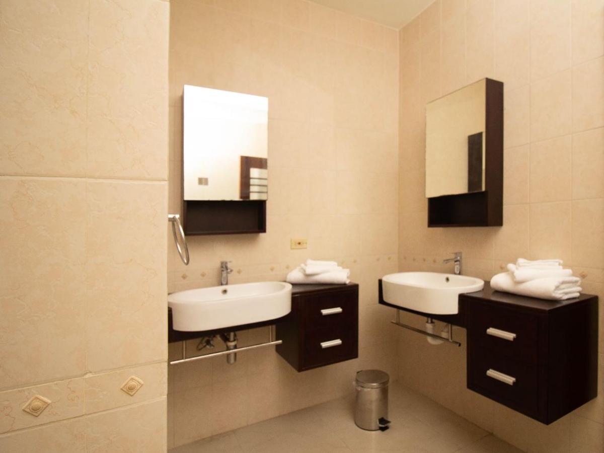 Crystal Cove Oceanfront/ 2 Bedroom Ocho Rios