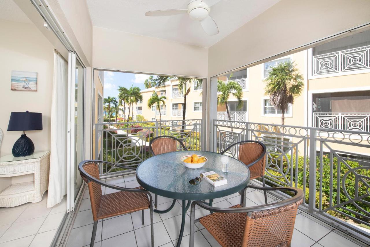 Regal Club #322 Holiday home George Town