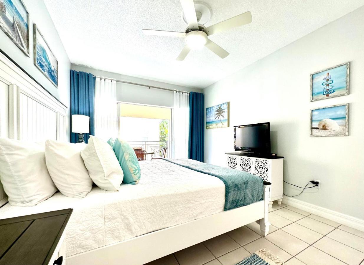Holiday home Regal Club #322 George Town