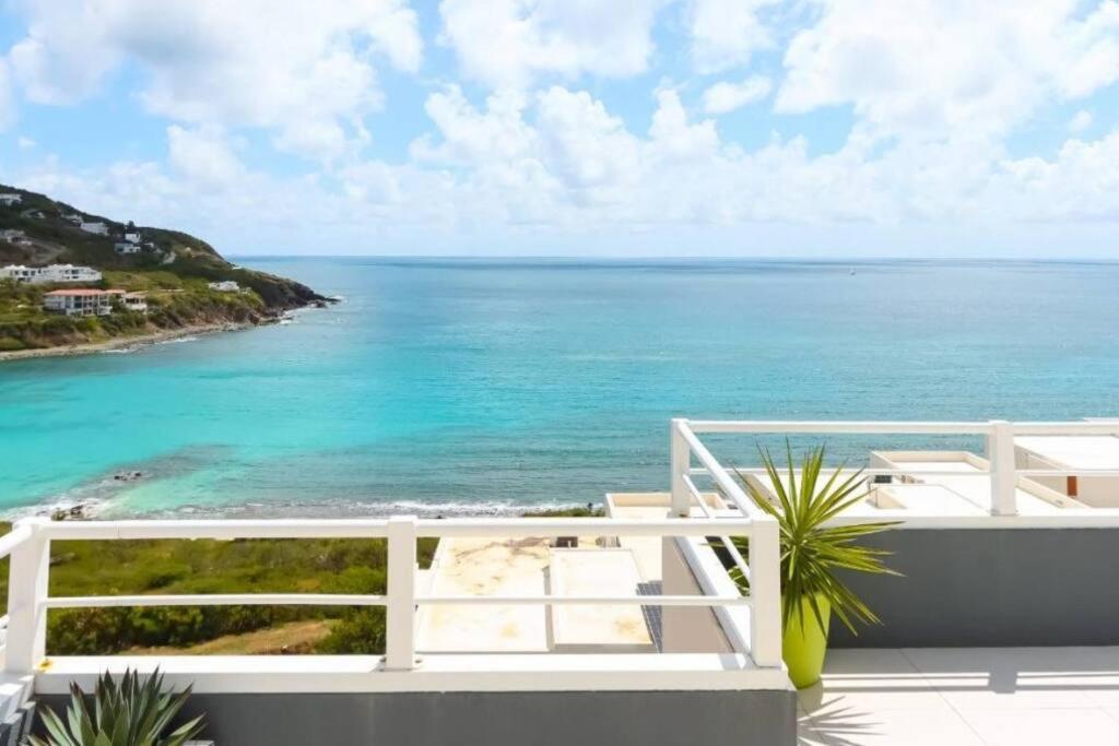 Villa Blue Sanctuary *
