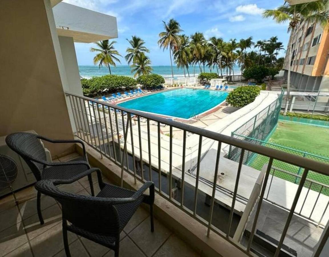 Kasa Poolside Balcony For 2 Apartment San Juan