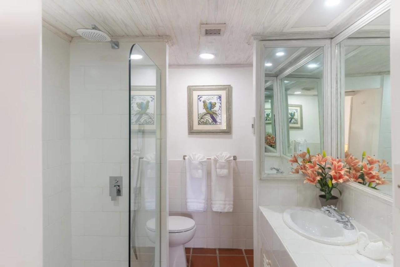 Apartment At Glitter Bay Estate By Blue Sky Luxury Saint James