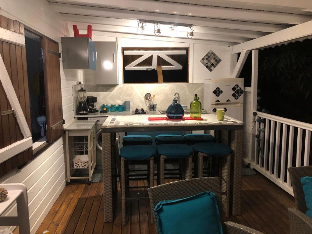 Chalet Mango