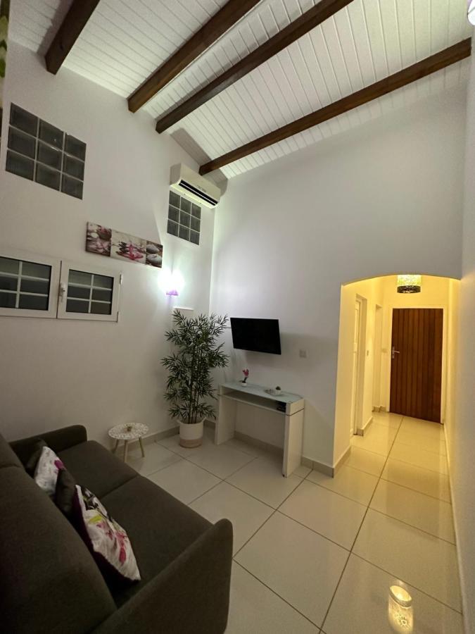 Coeur De Papillon Apartment