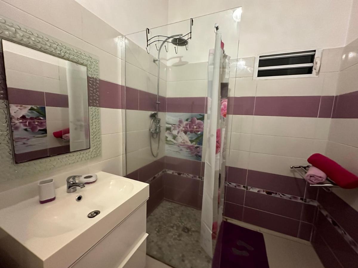 Apartment Coeur De Papillon Baie-Mahault