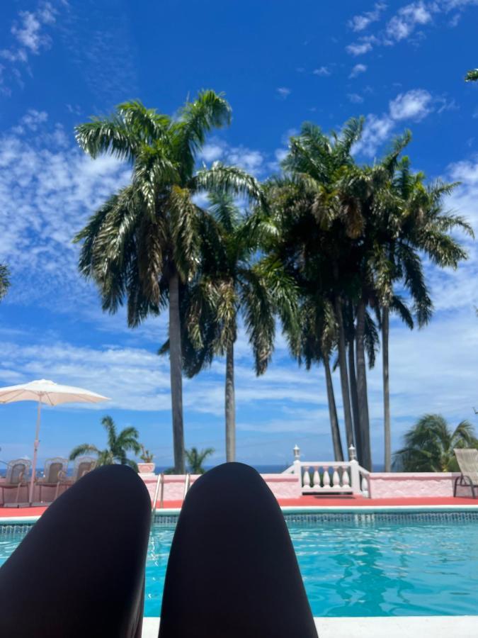 Peaceful Palms Casa de hóspedes