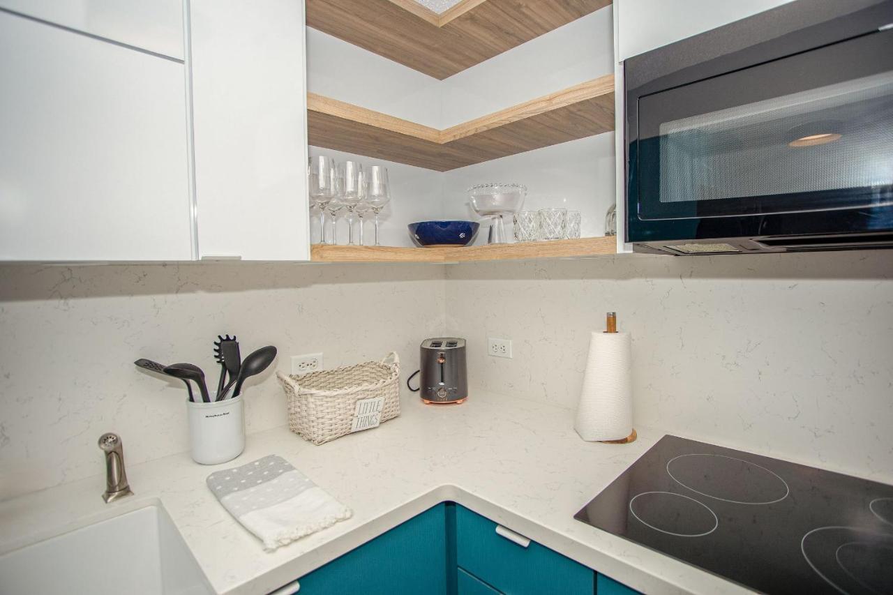 Holiday home Raices Realty Villa: Puerto Rico; Centrica, Acogedora, Tropical, Playa, Piscina,a/c *