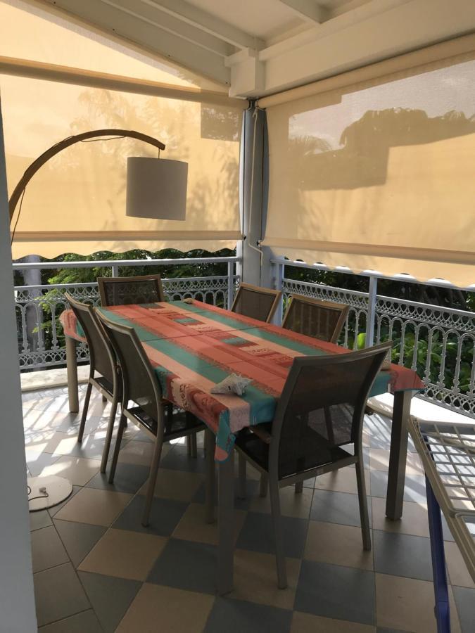 Joli Duplex A St Francois Apartment