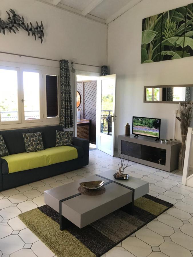 Joli Duplex A St Francois