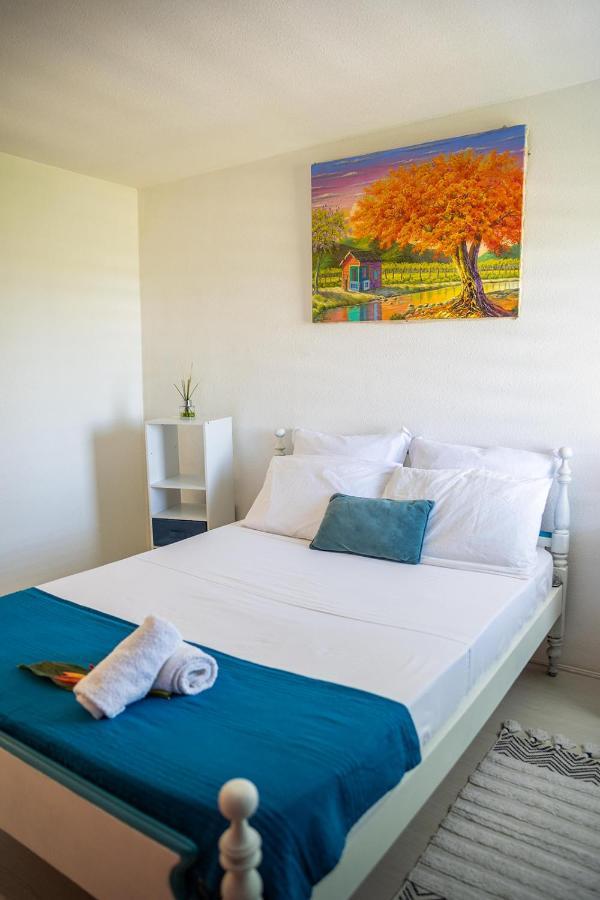 Apartamento Le D'esther Le Moule