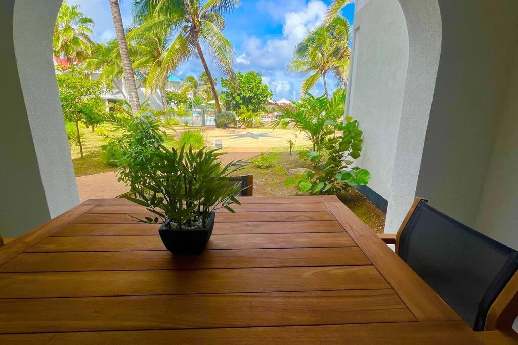 -alamanda Front De Apartment Orient Bay