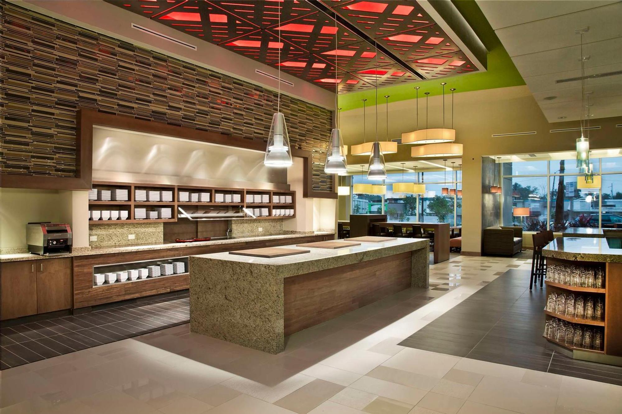 Hyatt Place Hotel Bayamón