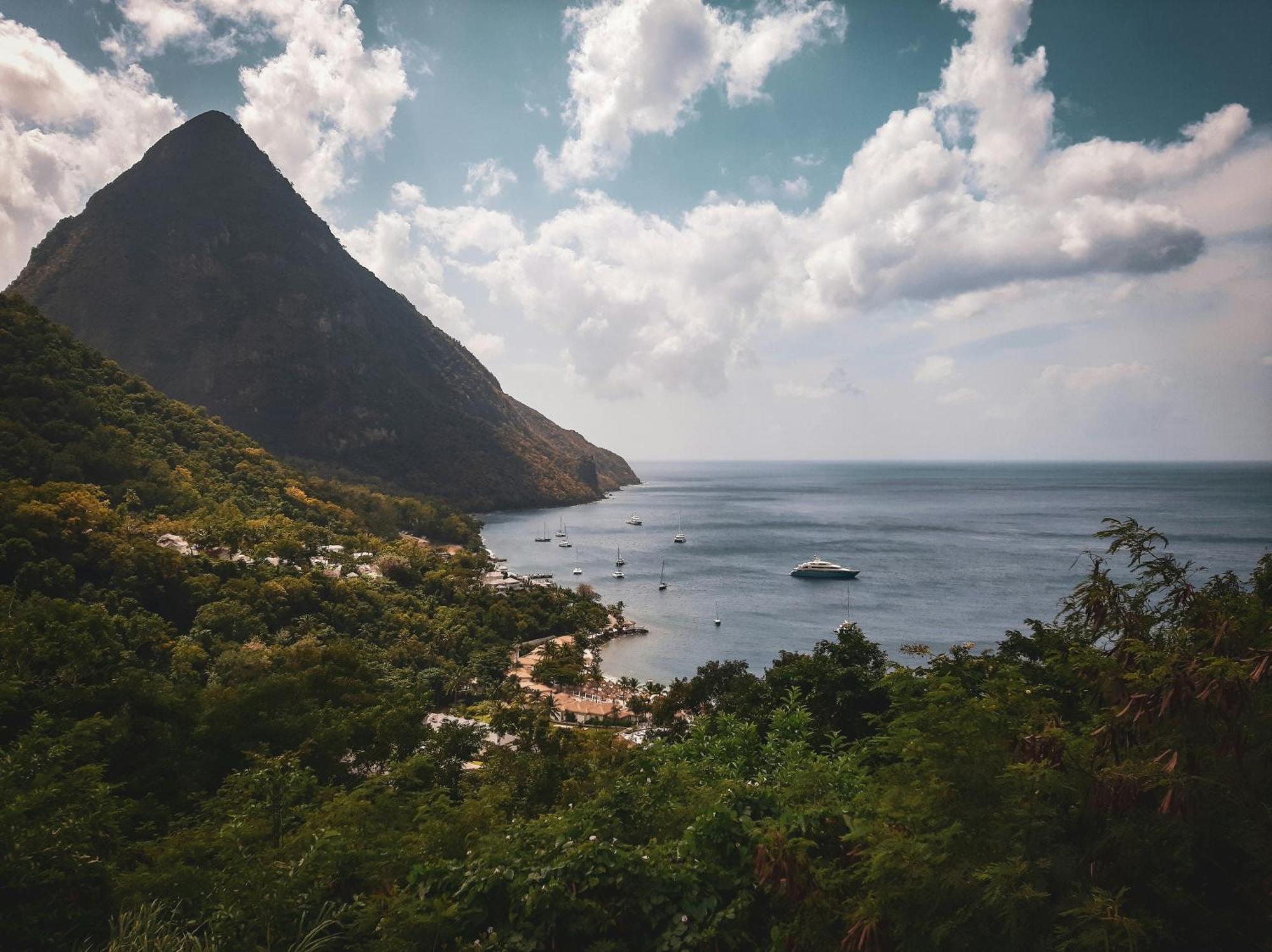 C'est La Vie Rodney Bay