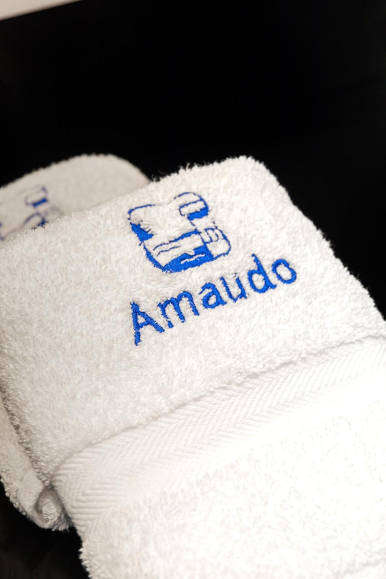 Amaudo 4*