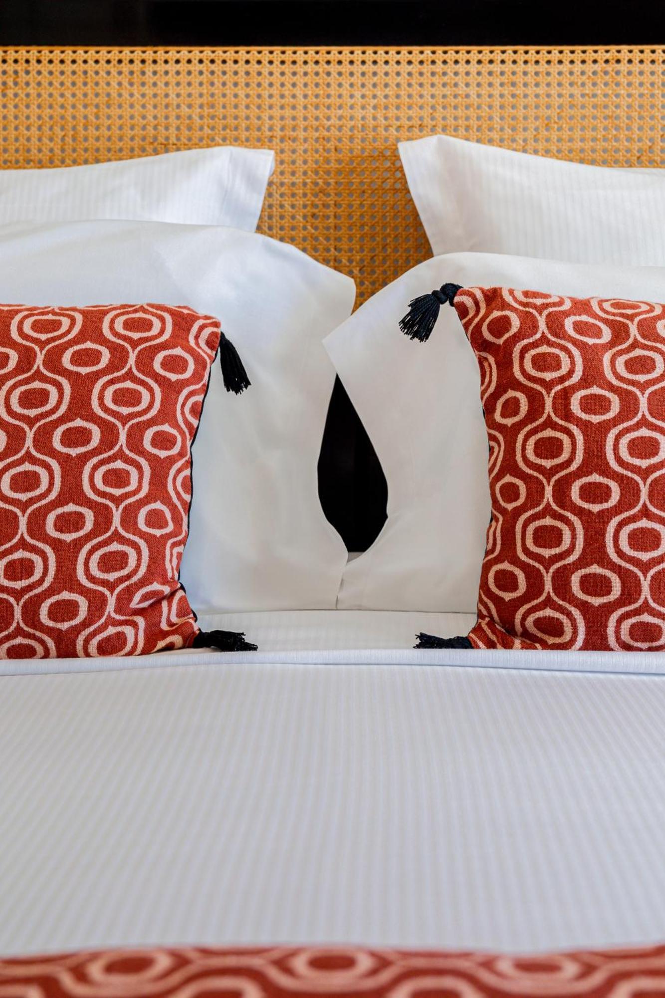Hotel Amaudo 4*