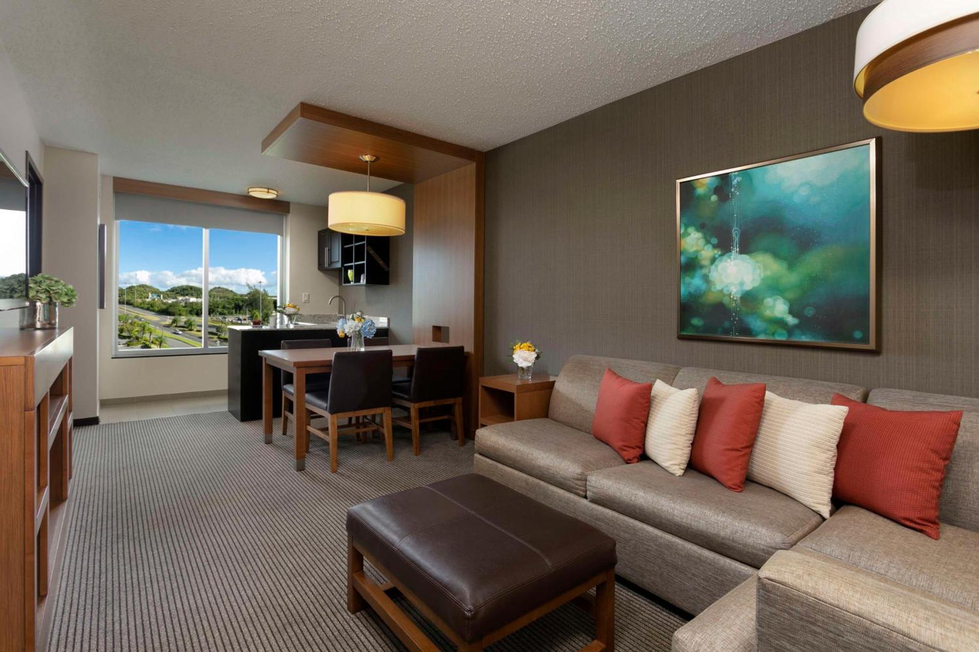Hyatt Place Bayamón