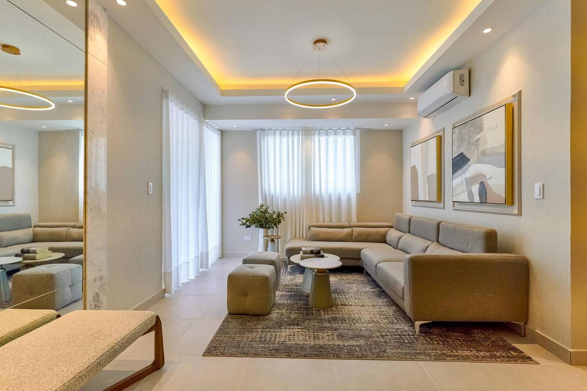 Oasis Urbano Family 2br Pool Gym