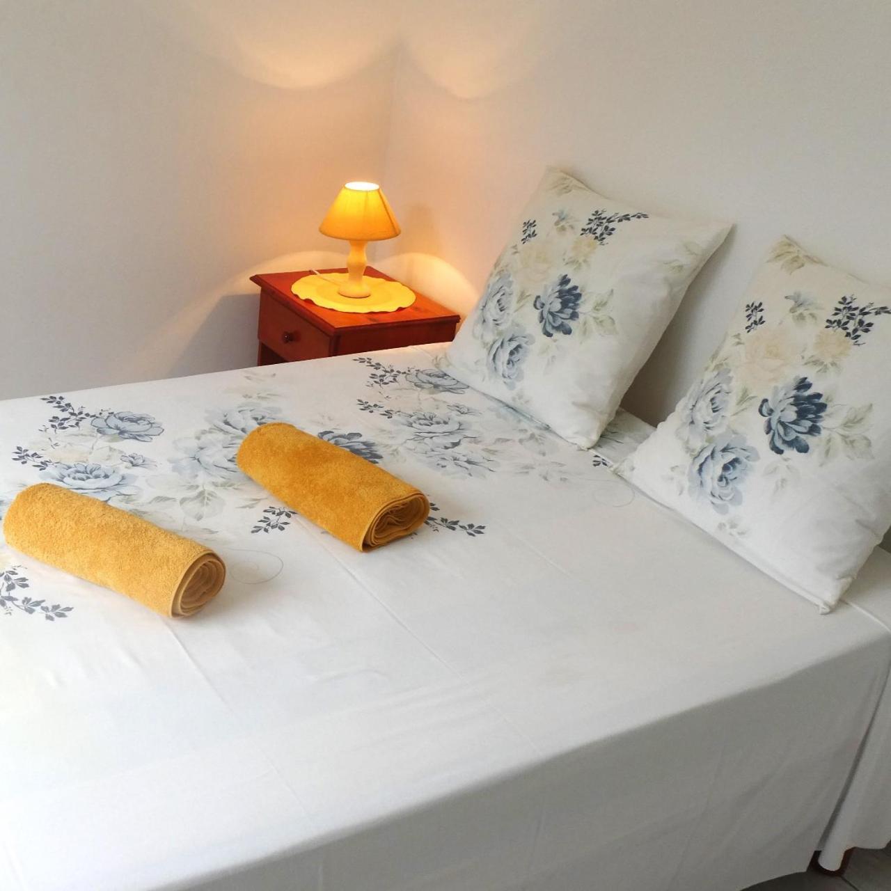 Apartamento D'affaires Et Sejours De Groupes Du Robert Le Robert