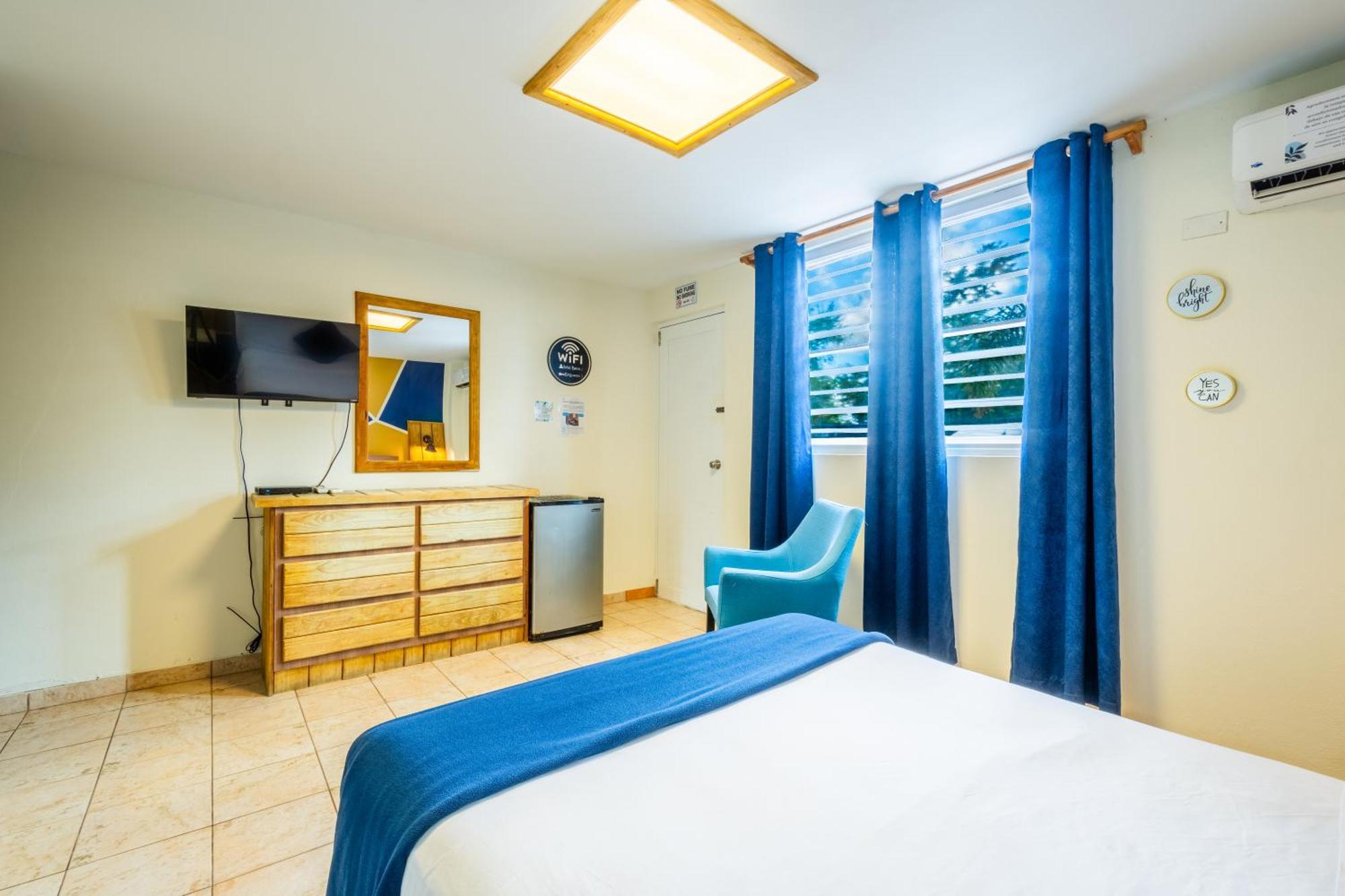 West Coast Inn's Hotel Boquerón