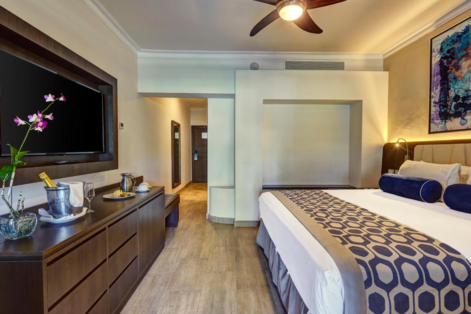 Resort Royalton Splash Punta Cana, An Autograph Collection & Casino Punta Cana