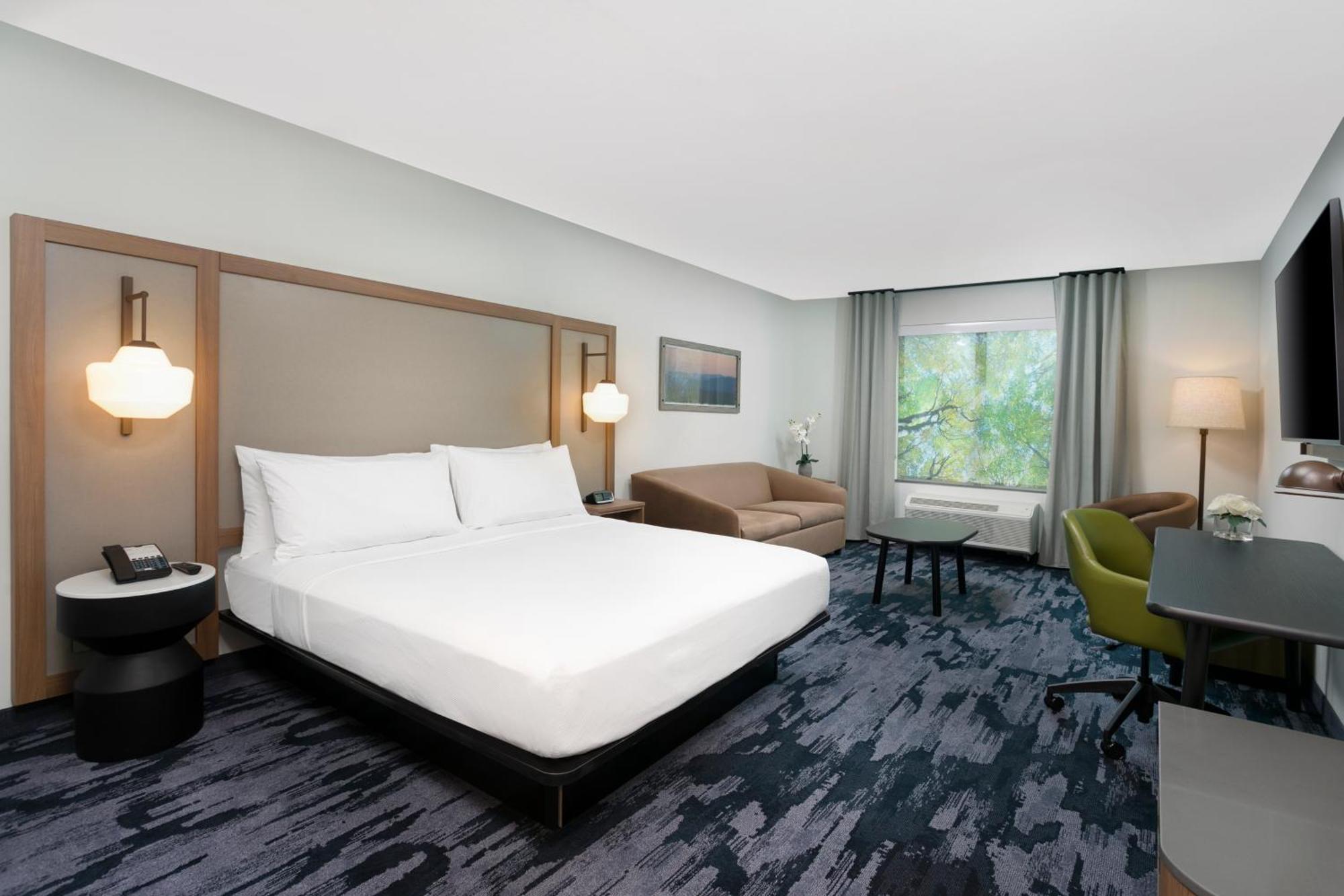 Hotel Fairfield By Marriott *