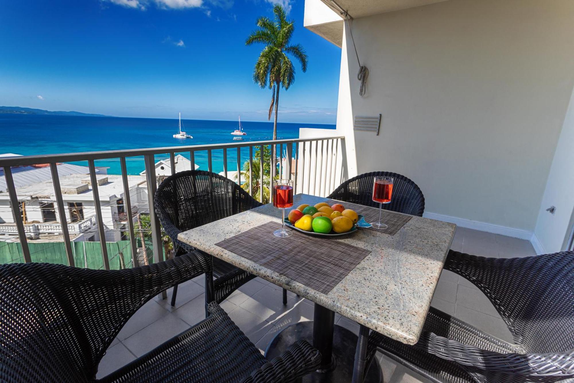 Club Apartment Montego Bay