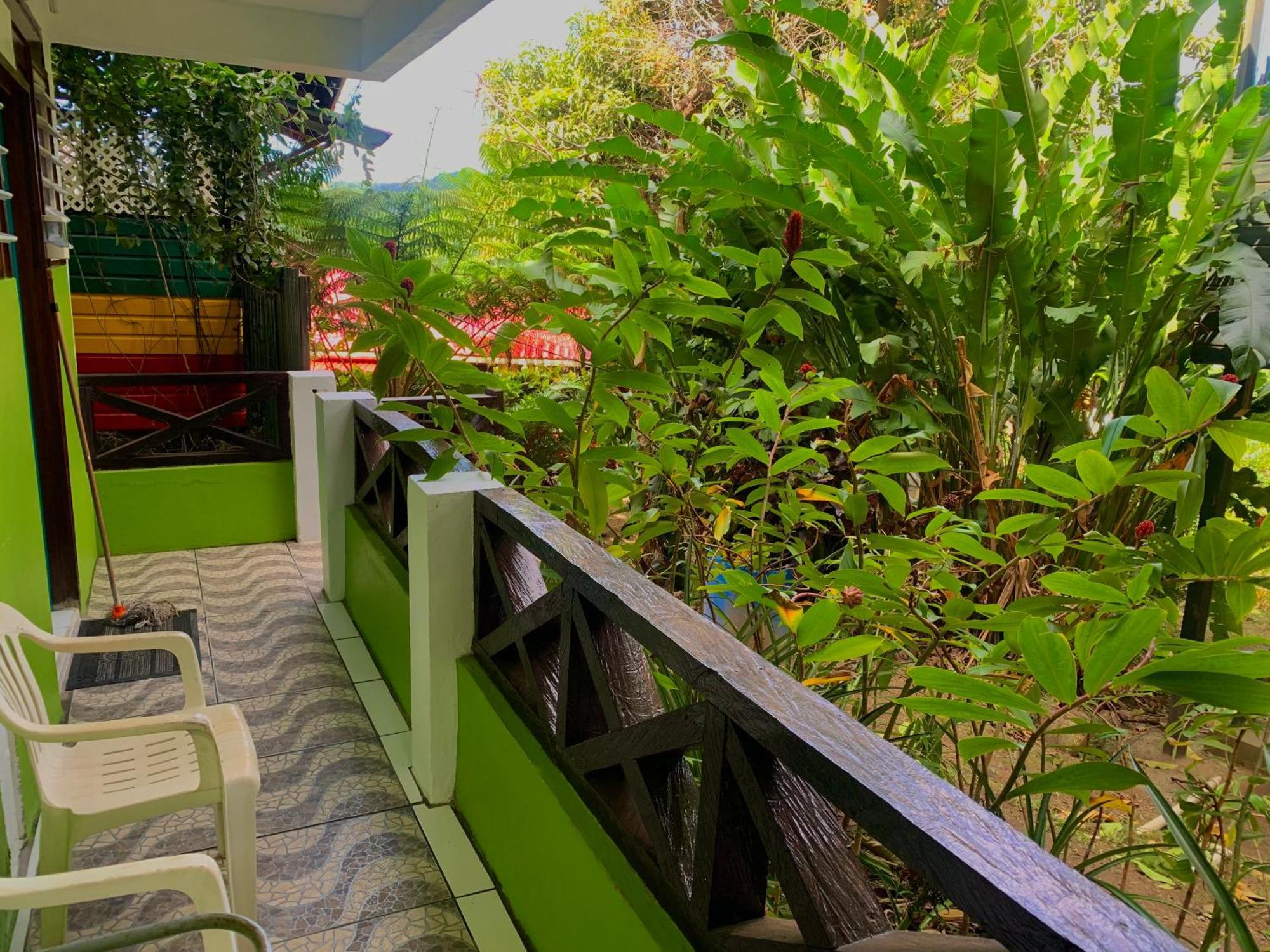 Country house Le Petit Paradis *